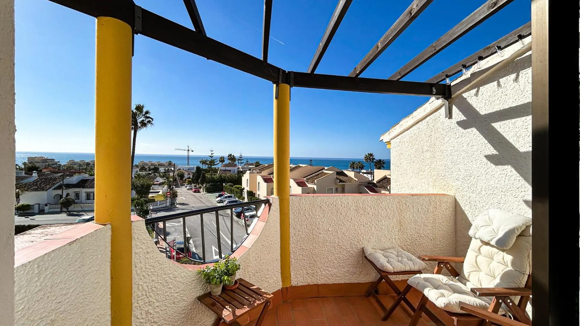 Sunny Sea Apartmant!!! Las Farolas Mijas location